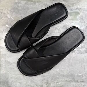 Black Leather Slide Sandals Sz 7